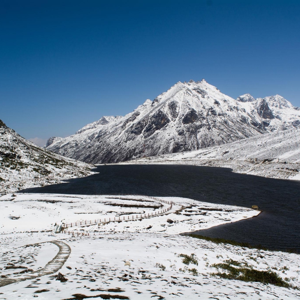 Sela Lake